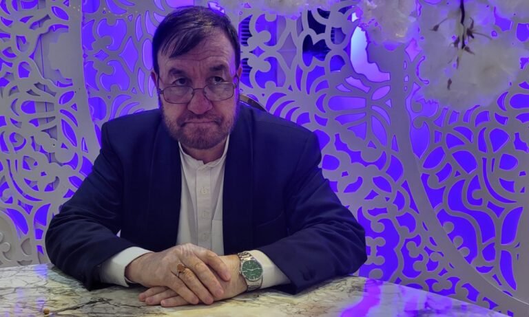 تحریف تاریخ؛ خیانت به حقیقت